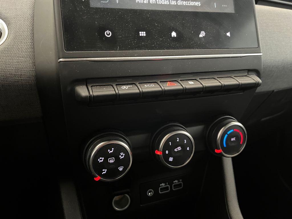 Renault Clio Evolution dCi 74 kW (100 CV) - 10