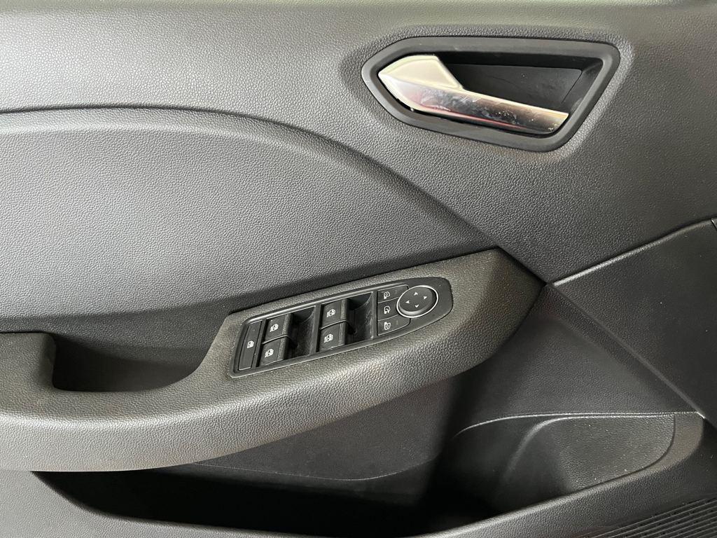 Renault Clio Evolution dCi 74 kW (100 CV) - 16