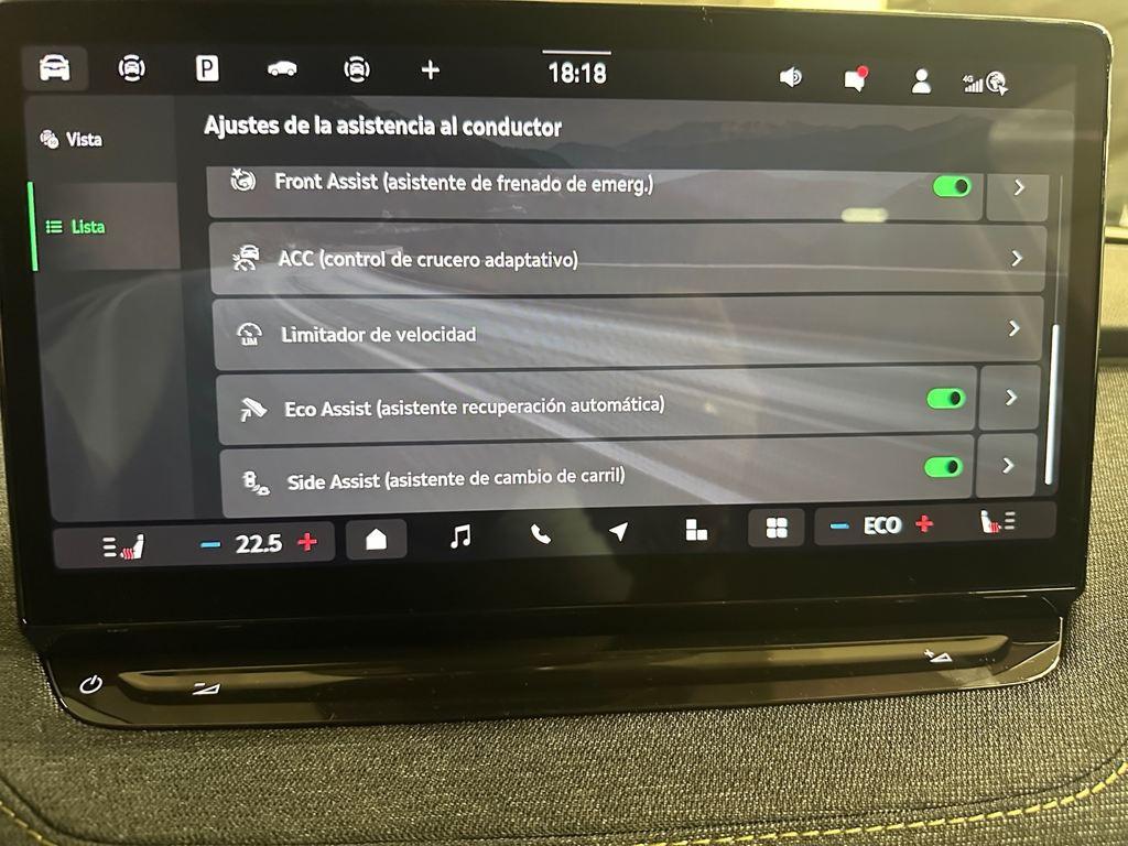 Skoda Elroq 60 63 kWh 150 kW (204 CV) - 14