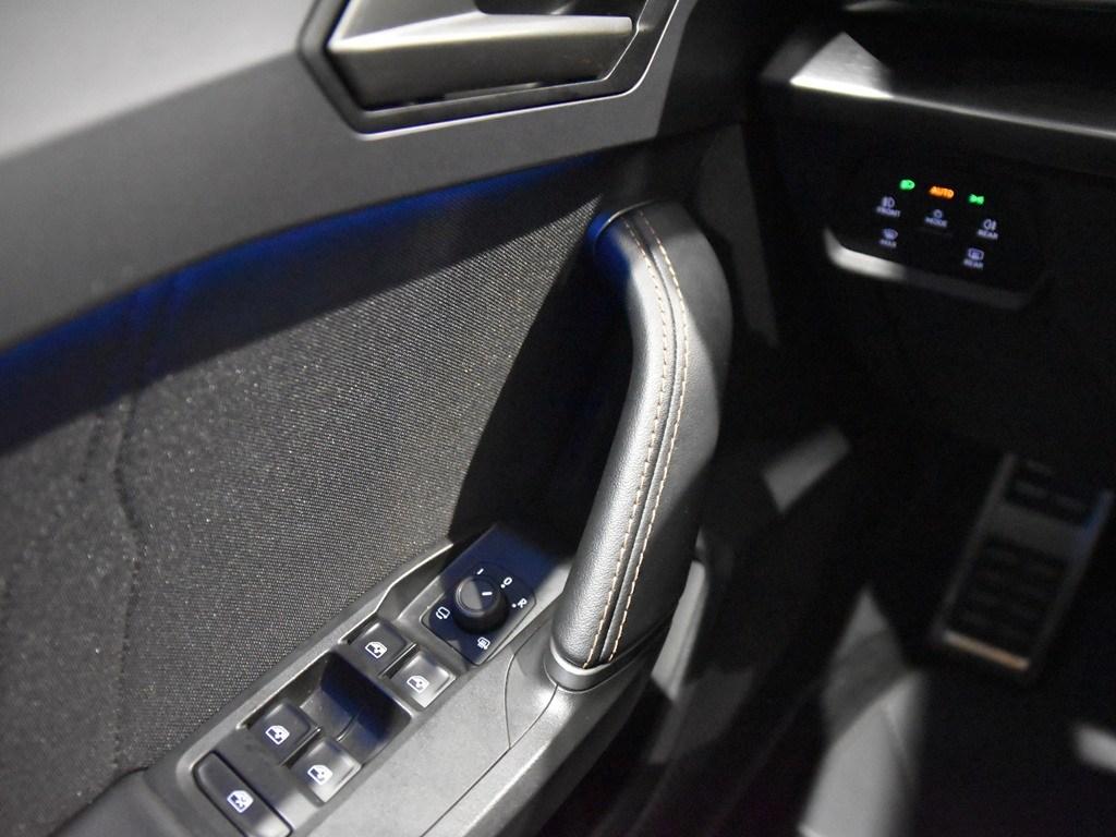 CUPRA León 1.5 eTSI DSG 110 kW (150 CV) - 19