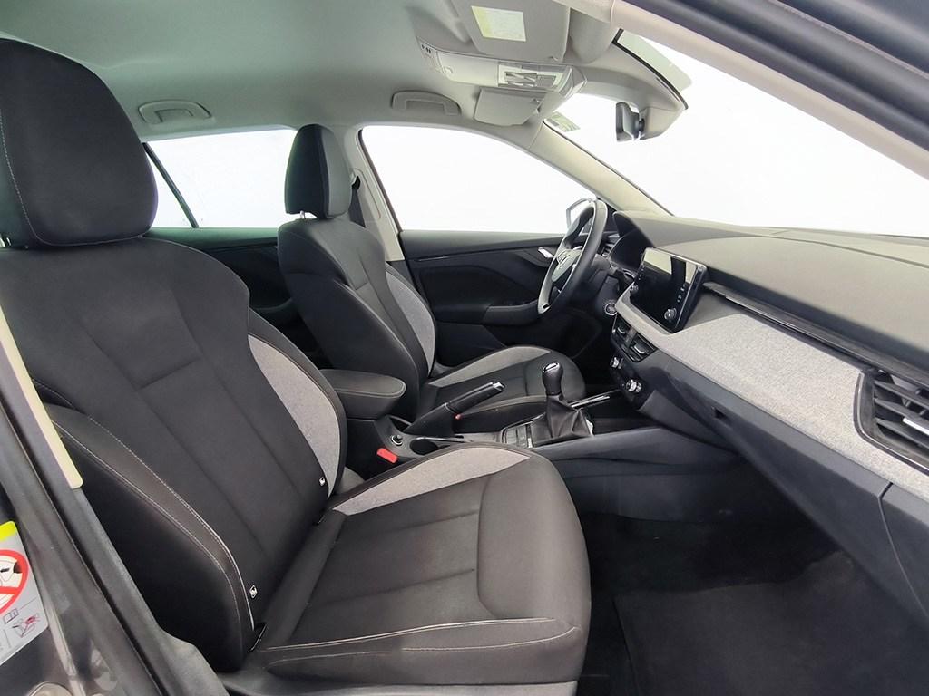 Skoda Kamiq 1.0 TSI Selection 85 kW (115 CV) - 4