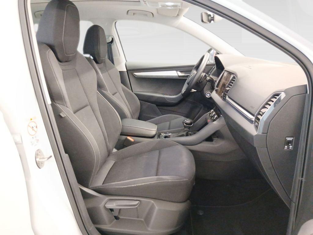 Skoda Karoq 1.5 TSI ACT Design DSG 110 kW (150 CV) - 4
