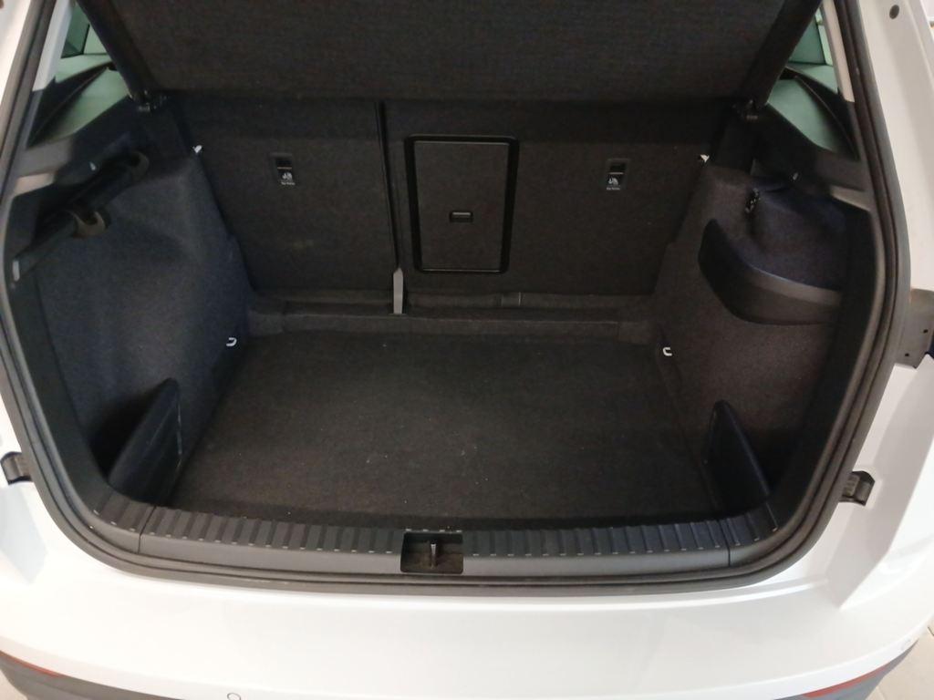 Skoda Karoq 1.5 TSI ACT Design DSG 110 kW (150 CV) - 6