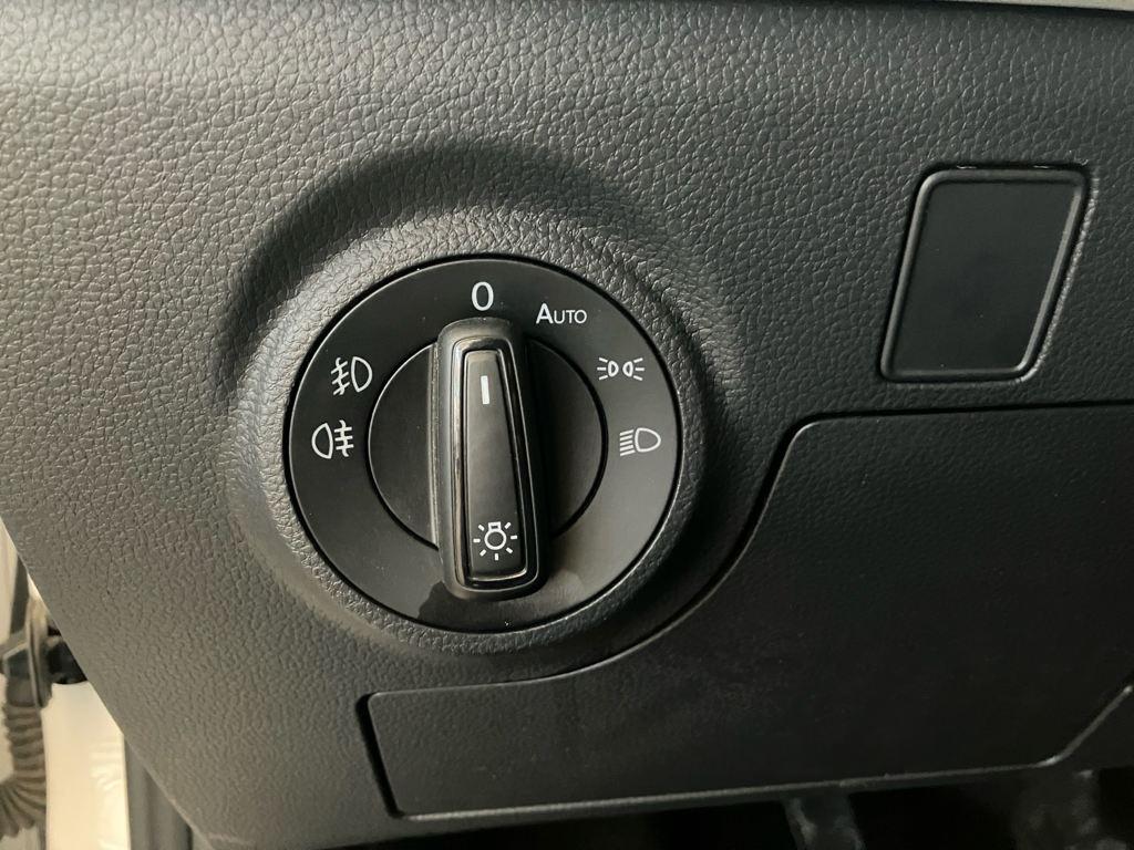 SEAT Ibiza 1.0 TSI Special Edition 85 kW (115 CV) - 10