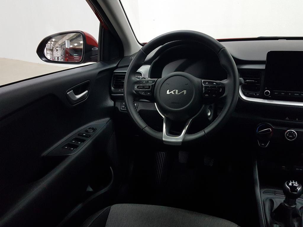 Kia Stonic 1.2 DPi Concept 58 kW (79 CV) - 16