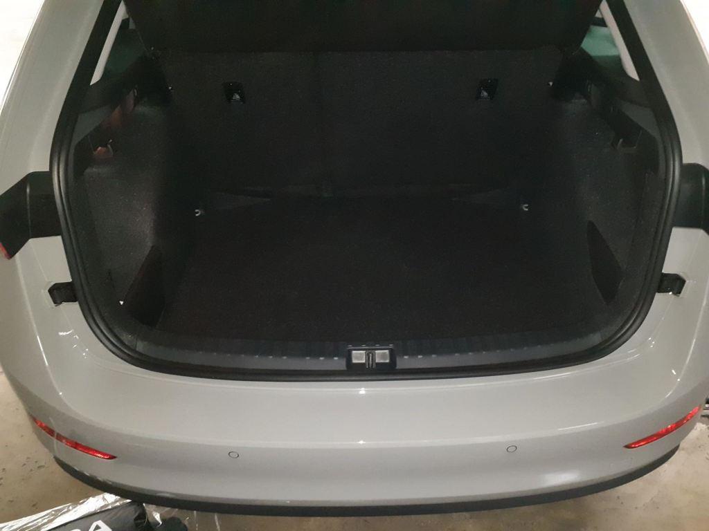 Skoda Scala 1.0 TSI Selection 70 kW (95 CV) - 6