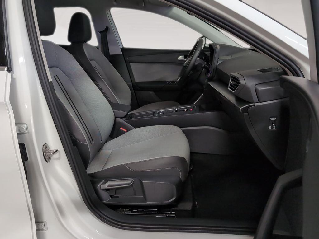 SEAT León ST 1.5 eTSI Style 25 Aniversario DSG 85 kW (116 CV) - 4