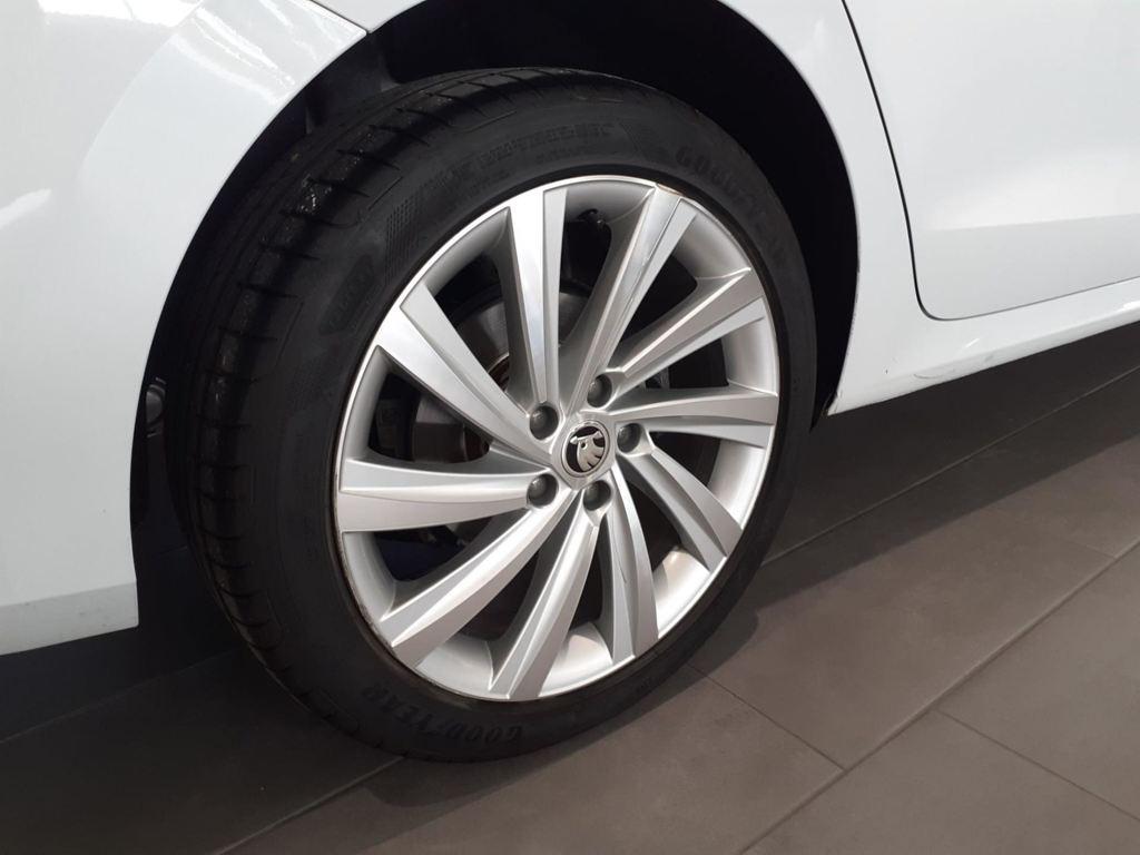 Skoda Octavia Combi 1.4 TSI PHEV Ambition DSG 150 kW (204 CV) - 7