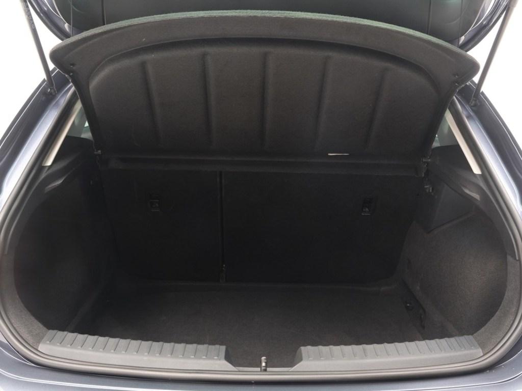 SEAT León 1.0 TSI S&S Style XS 81 kW (110 CV) - 6