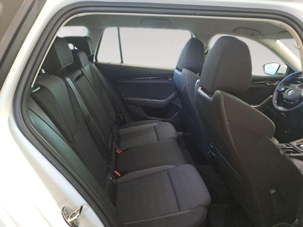 Skoda Octavia Combi 1.4 TSI PHEV Ambition DSG 150 kW (204 CV) - 5