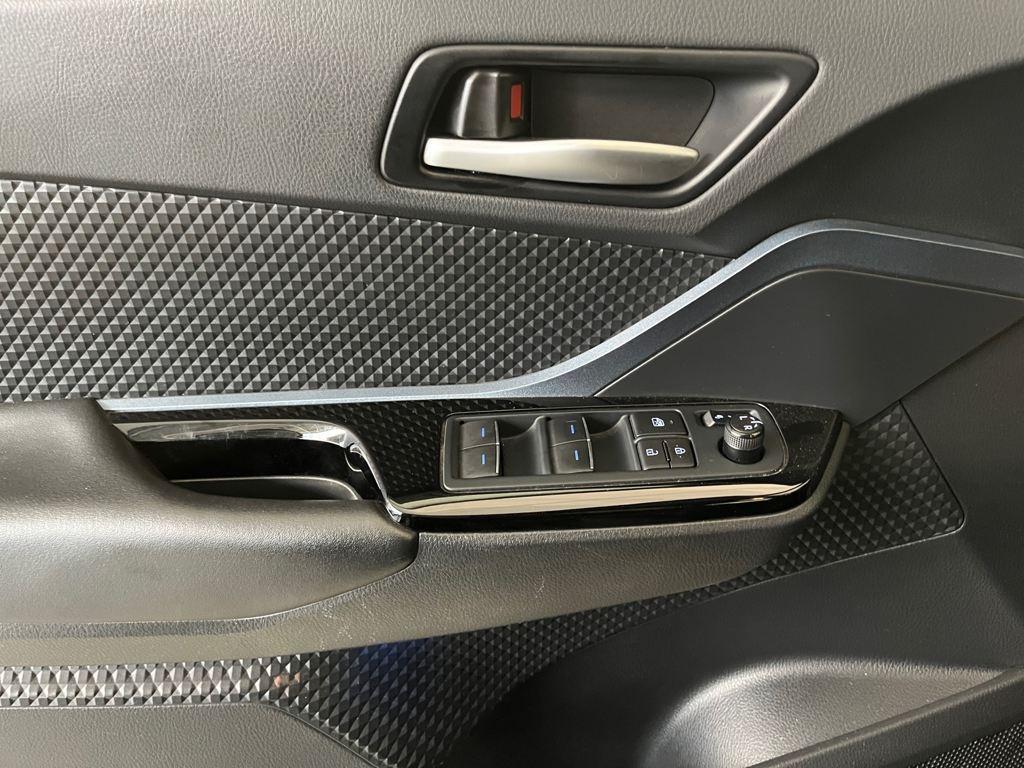 Toyota C-HR 1.8 125H Active 90 kW (122 CV) - 12