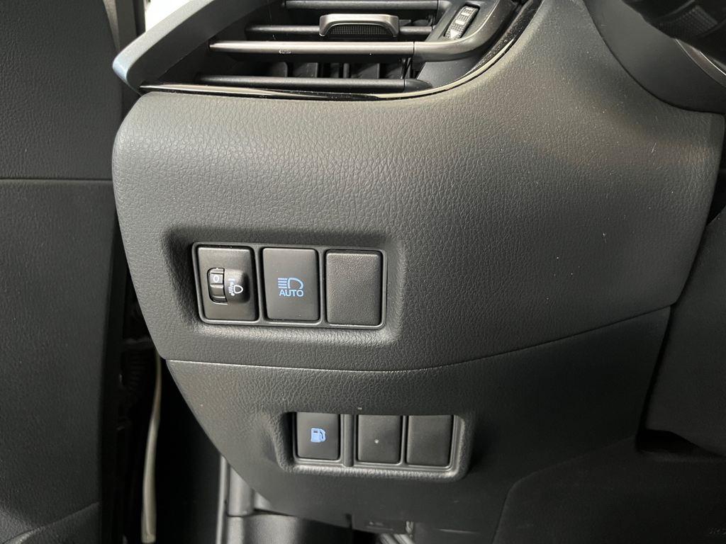 Toyota C-HR 1.8 125H Active 90 kW (122 CV) - 13