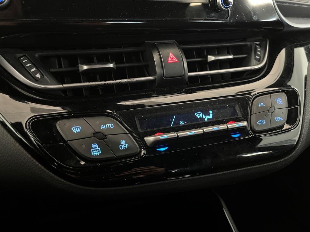 Toyota C-HR 1.8 125H Active 90 kW (122 CV) - 17