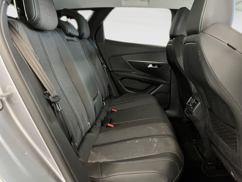 Peugeot 3008 BlueHDi 130 S&S Allure Pack EAT8 96 kW (130 CV) - 5