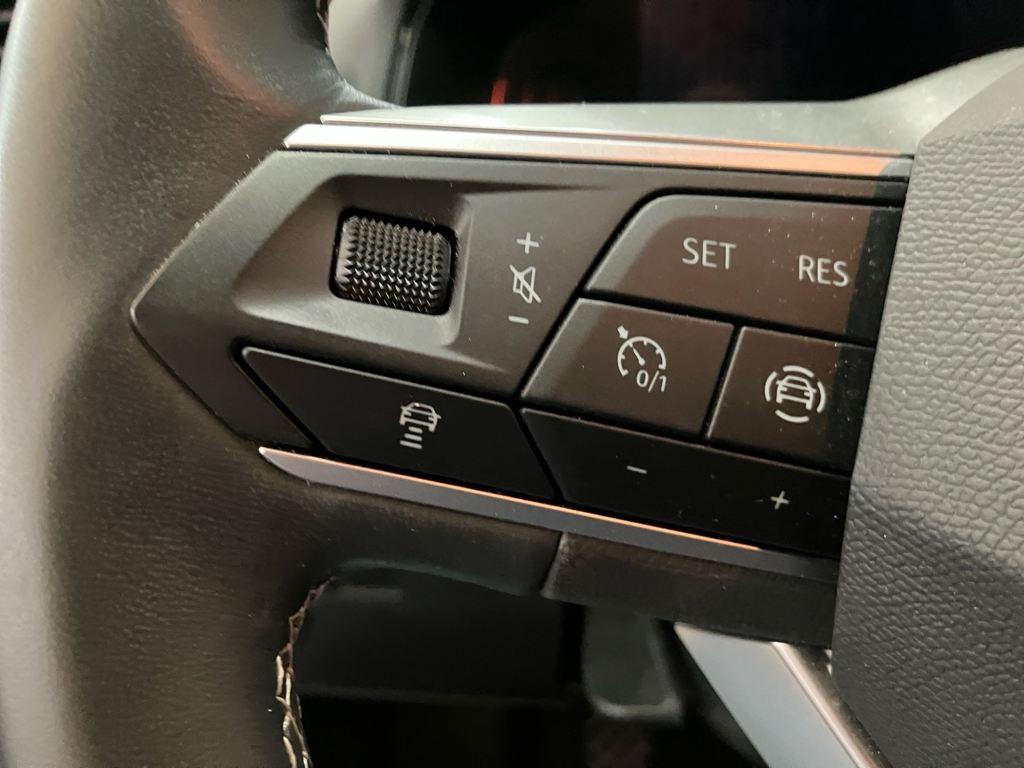 SEAT Ibiza 1.0 TSI Special Edition 85 kW (115 CV) - 8