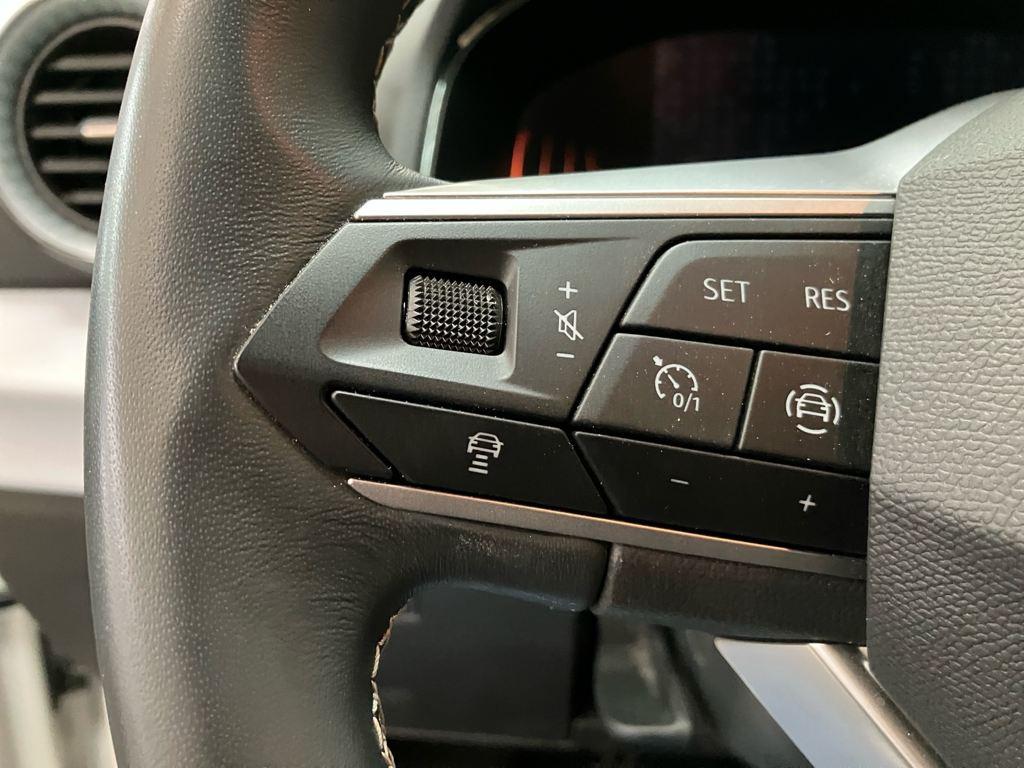 SEAT Ibiza 1.0 TSI Special Edition 85 kW (115 CV) - 8