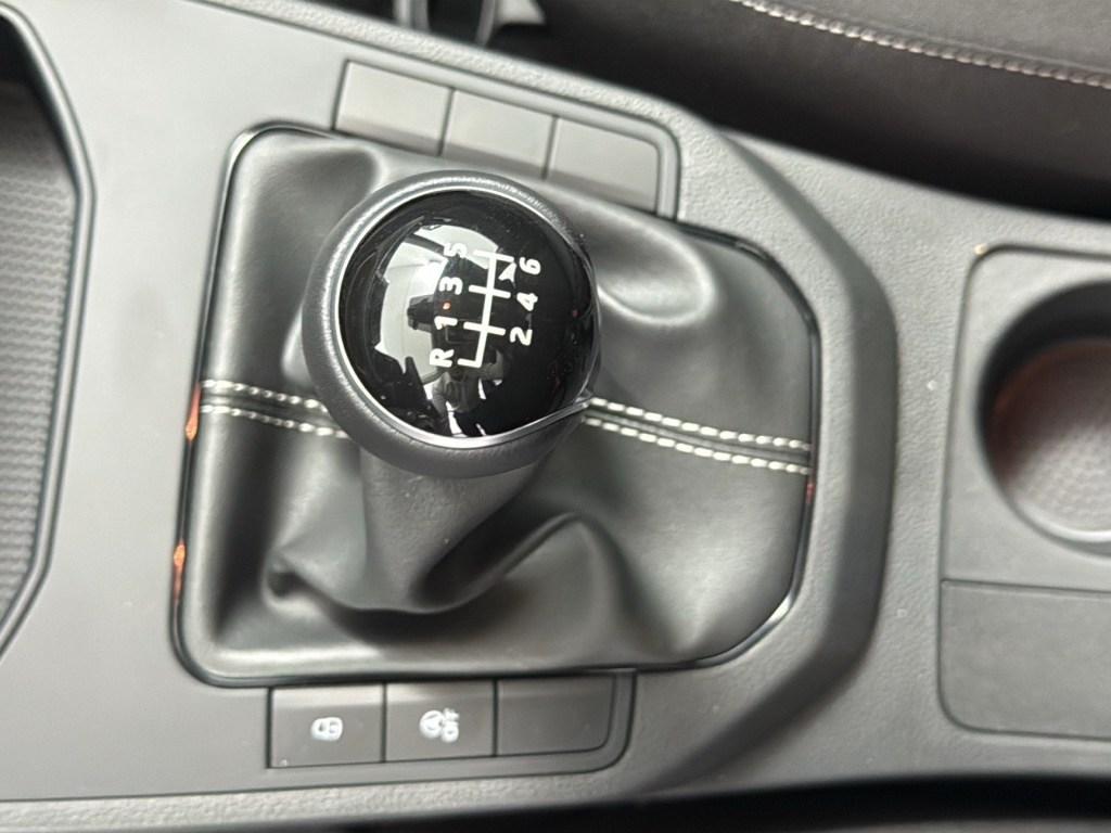 SEAT Ibiza 1.0 TSI S&S Style XM 85 kW (115 CV) - 14