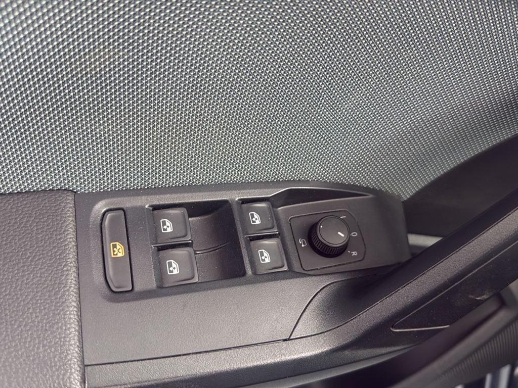 SEAT Ibiza 1.0 TSI Special Edition 85 kW (115 CV) - 8