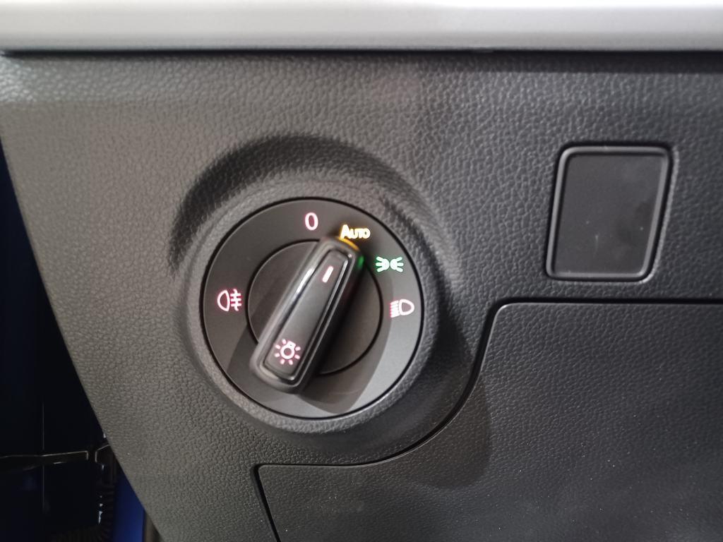 SEAT Arona 1.0 TSI Style XM 81 kW (110 CV) - 8