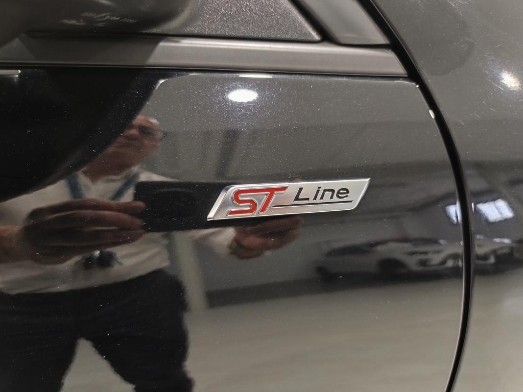 Ford Kuga 2.5 Duratec FHEV ST-Line X 4x4 Auto 140 kW (190 CV) - 8