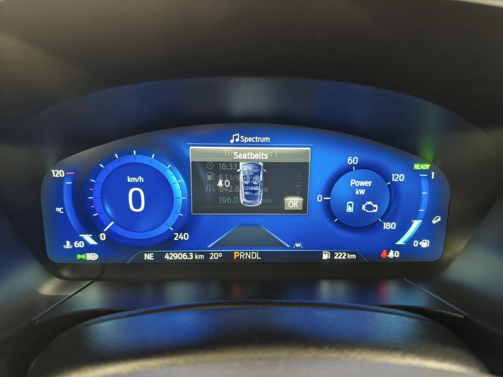 Ford Kuga 2.5 Duratec FHEV ST-Line X 4x4 Auto 140 kW (190 CV) - 11