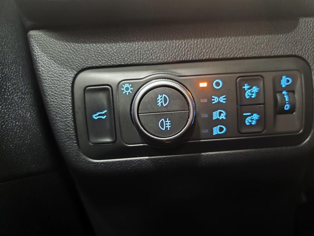 Ford Kuga 2.5 Duratec FHEV ST-Line X 4x4 Auto 140 kW (190 CV) - 16