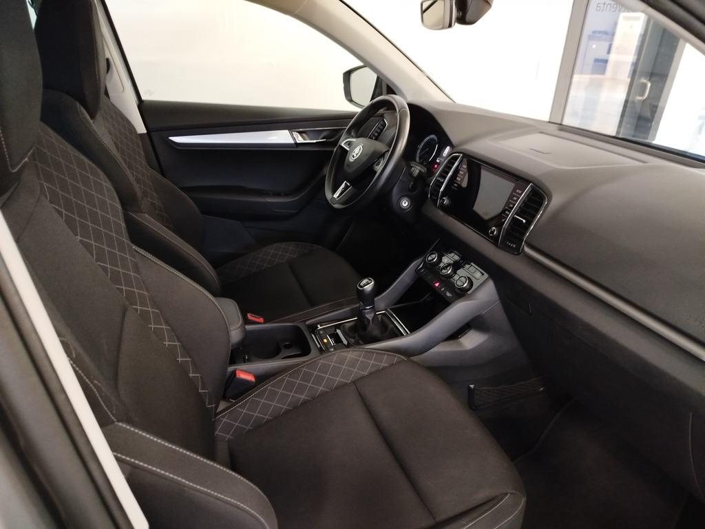 Skoda Karoq 1.0 TSI Ambition 85 kW (115 CV) - 4