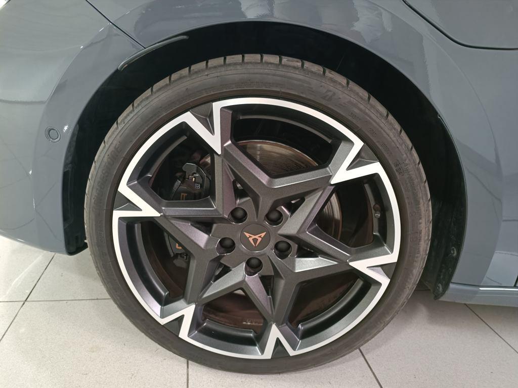 CUPRA Leon Sportstourer 1.5 TSI e-Hybrid VZ DSG 200 kW (272 CV) - 7