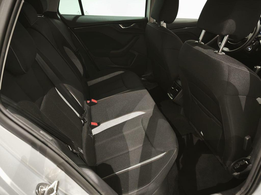 Skoda Scala 1.0 TSI Selection 85 kW (115 CV) - 5