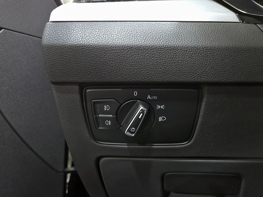 Volkswagen Passat Variant Executive 2.0 TDI 110 kW (150 CV) DSG - 9