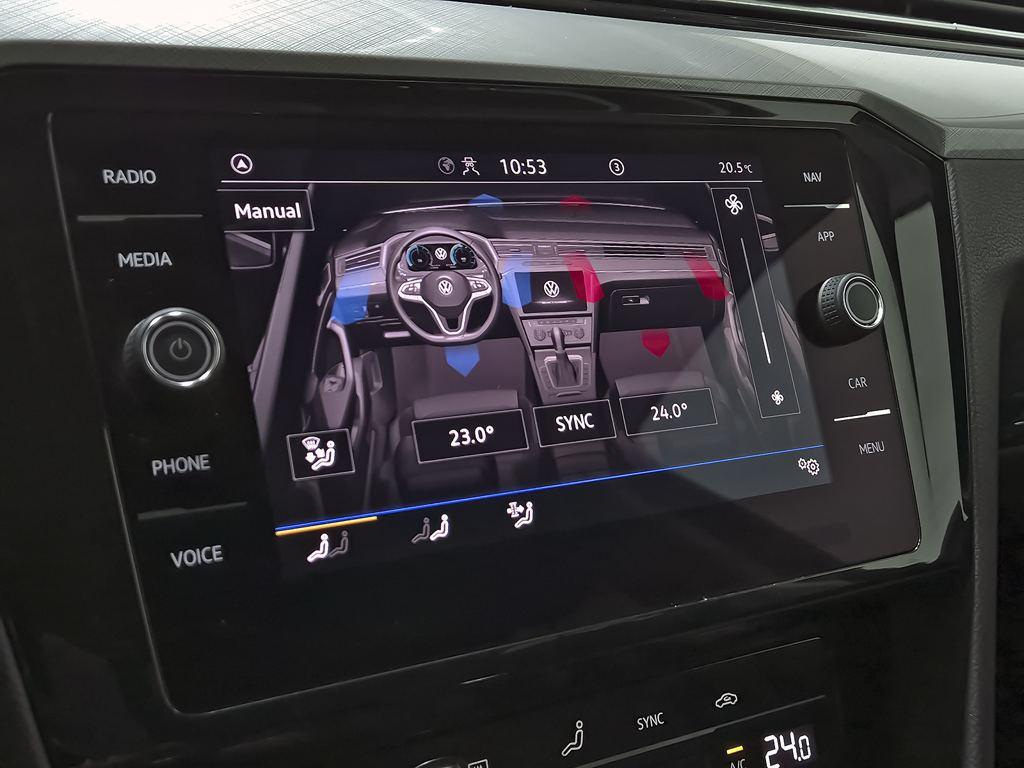 Volkswagen Passat Variant Executive 2.0 TDI 110 kW (150 CV) DSG - 16