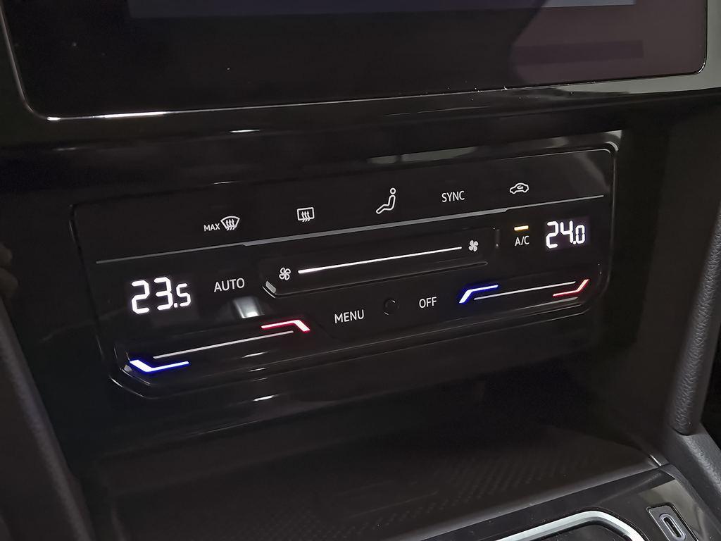 Volkswagen Passat Variant Executive 2.0 TDI 110 kW (150 CV) DSG - 18