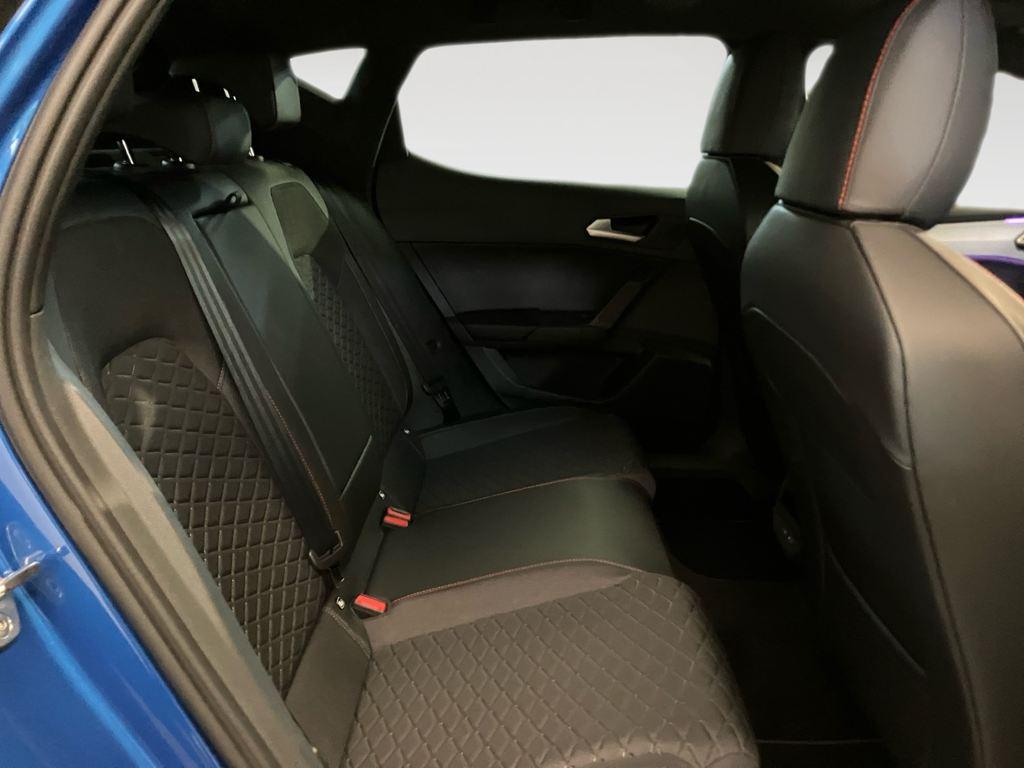 SEAT León 1.5 eTSI FR XS DSG 85 kW (116 CV) - 5