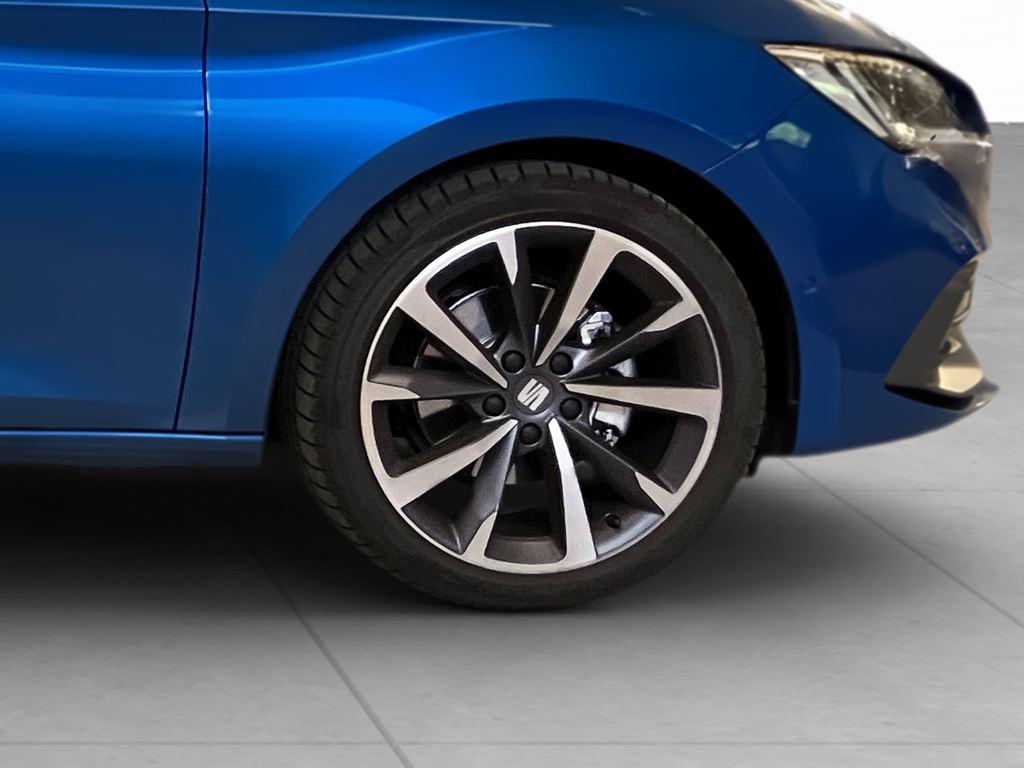 SEAT León 1.5 eTSI FR XS DSG 85 kW (116 CV) - 7