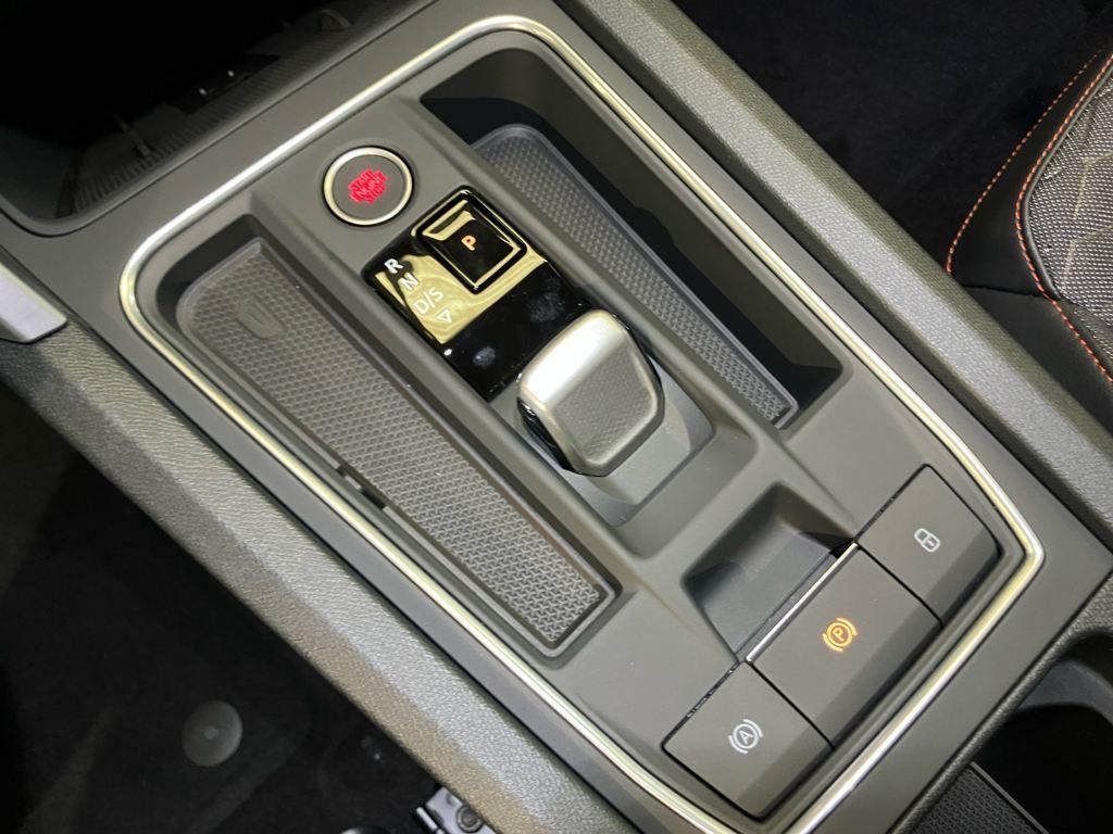 SEAT León 1.5 TSI e-Hybrid FR XM DSG 150 kW (204 CV) - 12