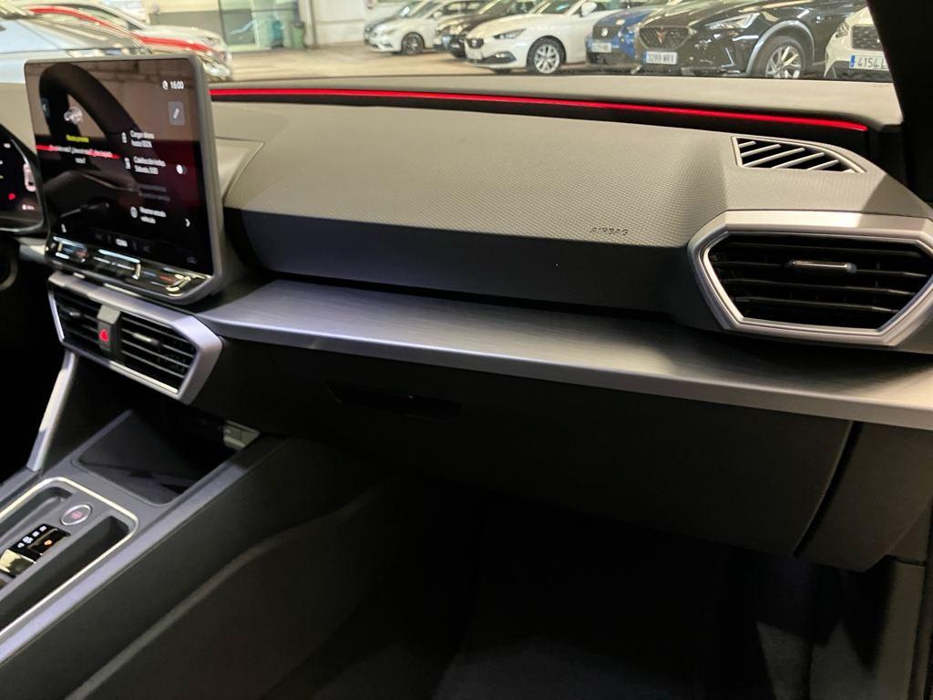 SEAT León 1.5 TSI e-Hybrid FR XM DSG 150 kW (204 CV) - 14