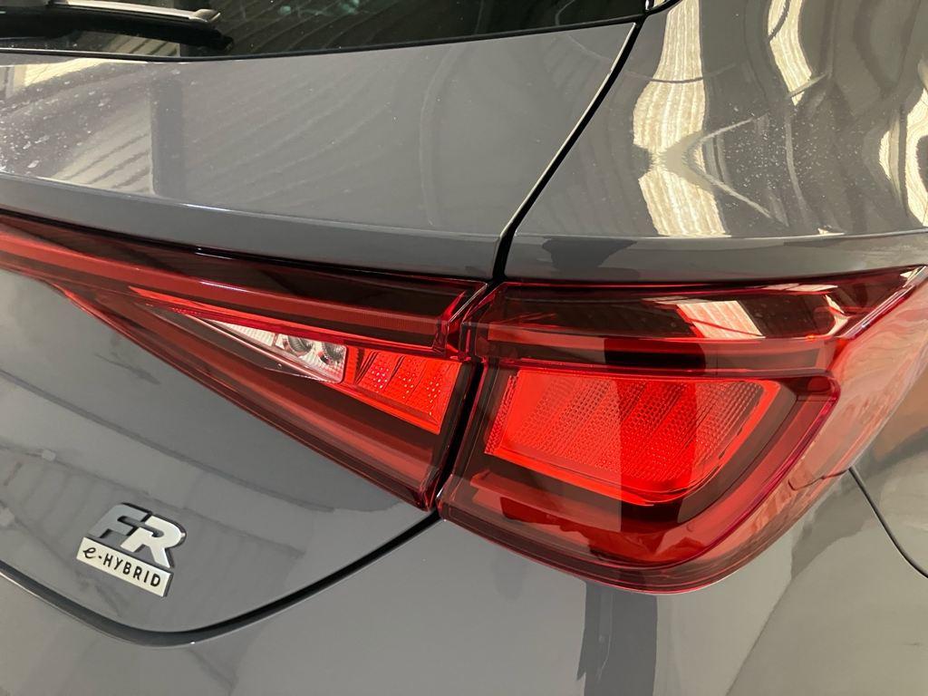 SEAT León 1.5 TSI e-Hybrid FR XM DSG 150 kW (204 CV) - 18