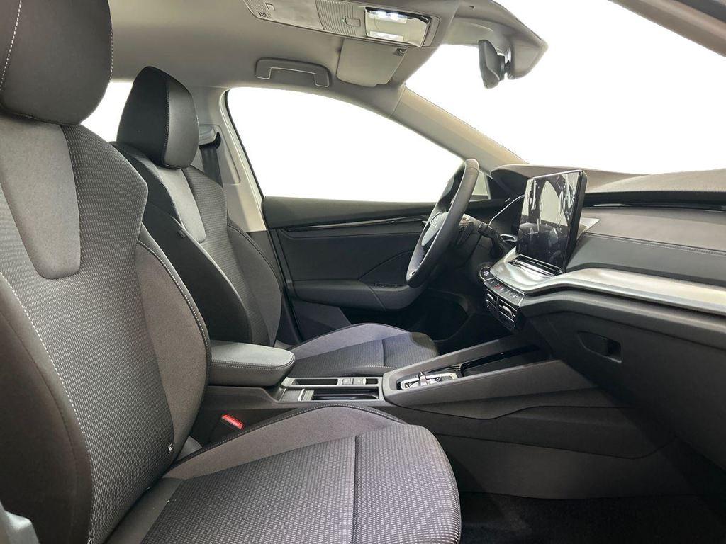 Skoda Octavia 1.5 TSI m-HEV Selection DSG 110 kW (150 CV) - 4