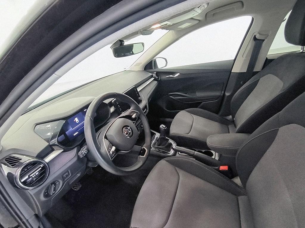 Skoda Fabia 1.0 TSI Selection 70 kW (95 CV) - 9