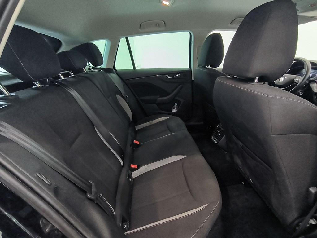 Skoda Kamiq 1.0 TSI Selection 85 kW (115 CV) - 5