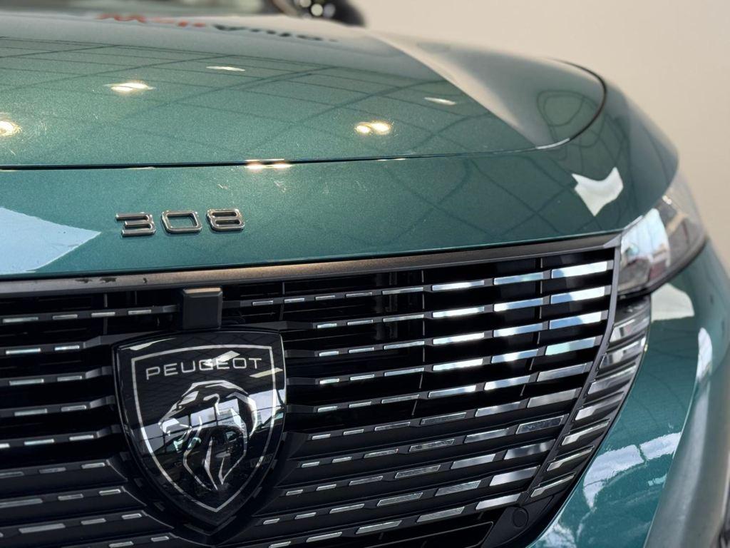 Peugeot 308 SW Allure Hybrid 180 eEAT8 132 kW (180 CV) - 19