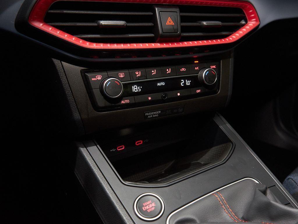 SEAT Ibiza 1.0 TSI S&S FR XS 85 kW (115 CV) - 15