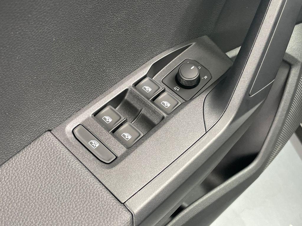 SEAT Arona 1.0 TSI Style XM 85 kW (115 CV) - 8