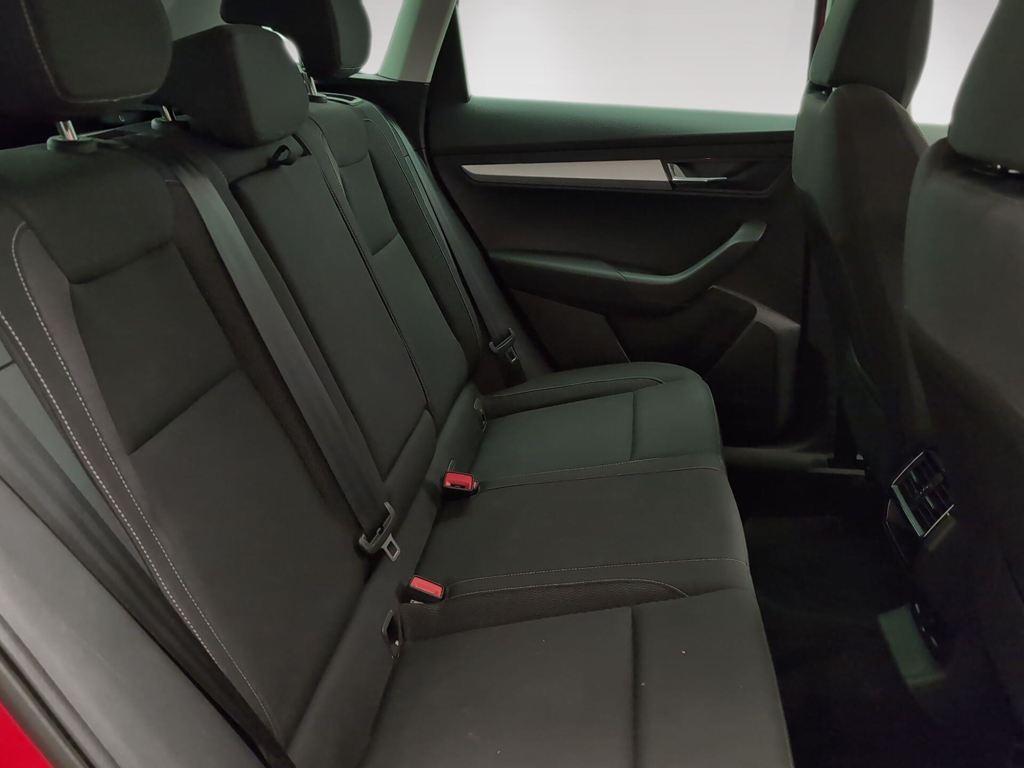 Skoda Karoq 1.5 TSI ACT Ambition DSG 110 kW (150 CV) - 5