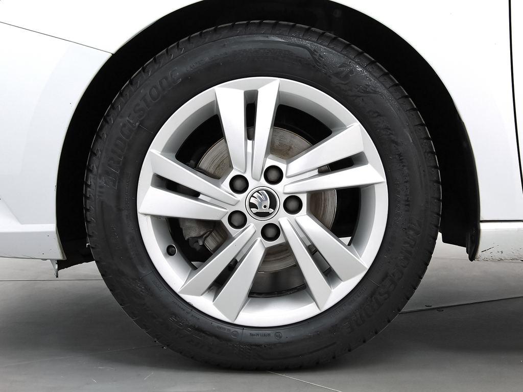 Skoda Fabia 1.0 TSI Ambition Plus 70 kW (95 CV) - 7