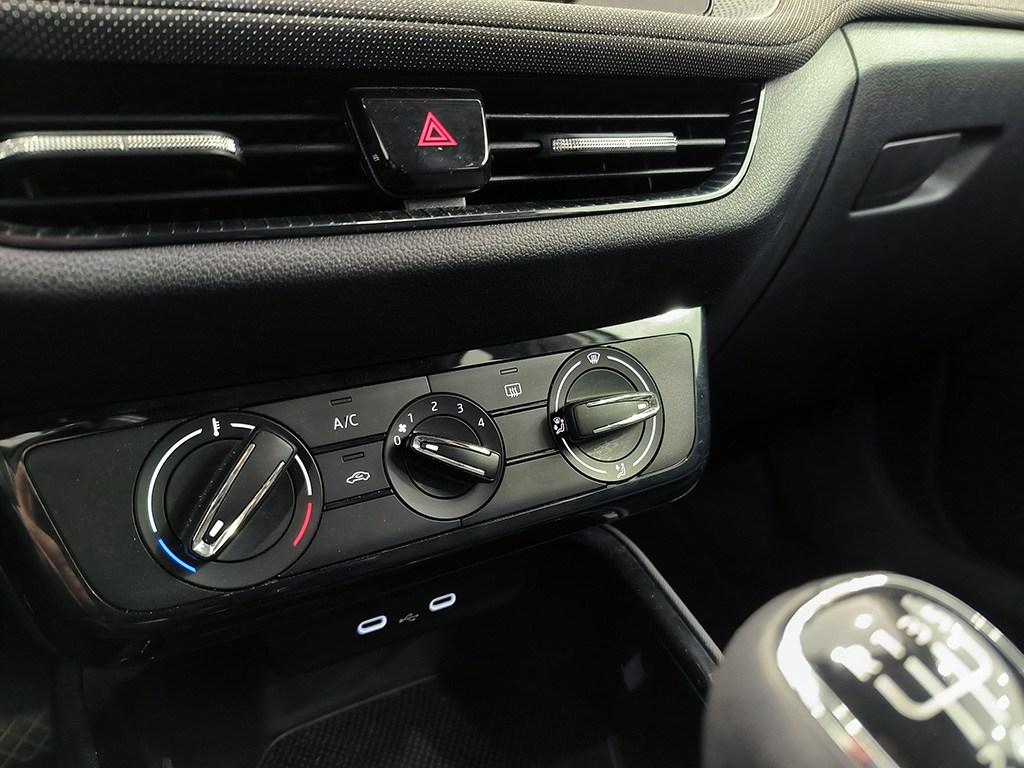 Skoda Fabia 1.0 TSI Selection 70 kW (95 CV) - 16