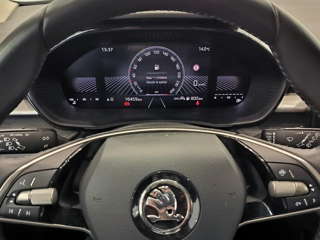 Skoda Fabia 1.0 TSI Selection 70 kW (95 CV) - 18