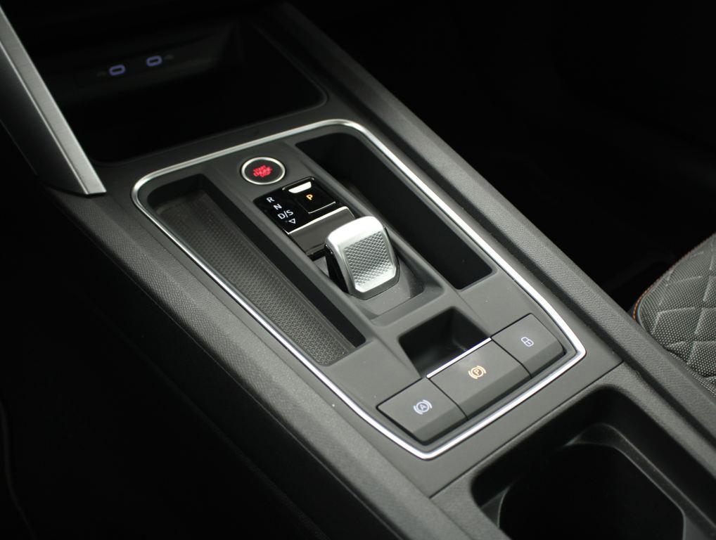 SEAT León ST 1.5 eTSI S&S FR Go L DSG 110 kW (150 CV) - 9