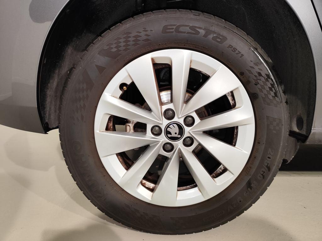 Skoda Kamiq 1.0 TSI Selection 85 kW (115 CV) - 7