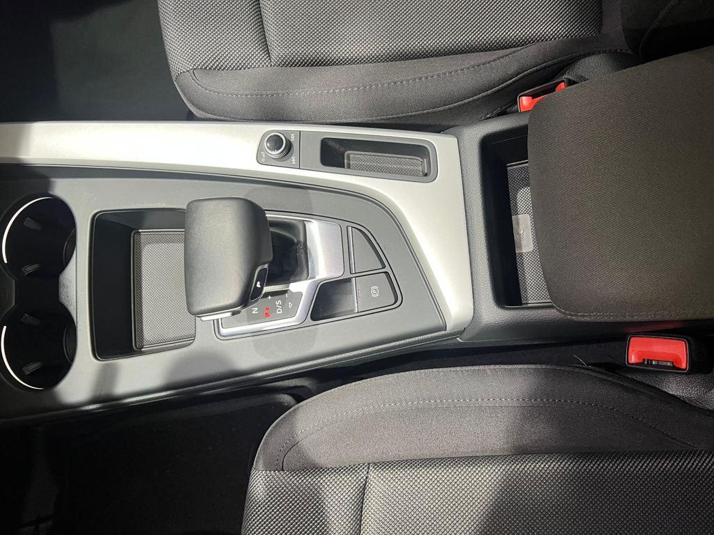 Audi A4 Avant Advanced 30 TDI 100 kW (136 CV) S tronic - 14